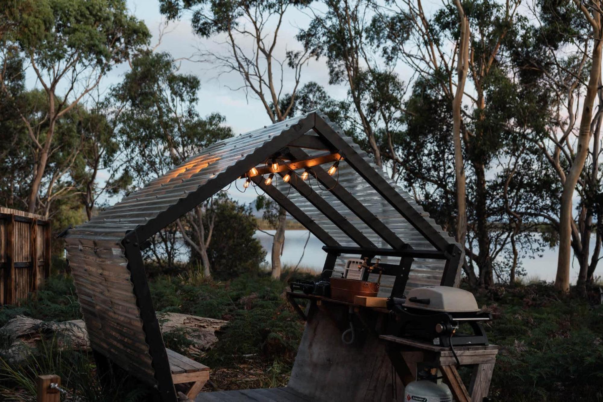 فندق Numie - Freycinet Peninsula - Glamping - Heated - Waterfront كولز باي المظهر الخارجي الصورة